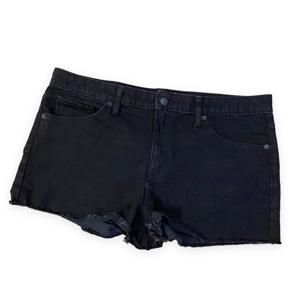 Universal Thread High Rise Shortie Shorts - Picture 2 of 9